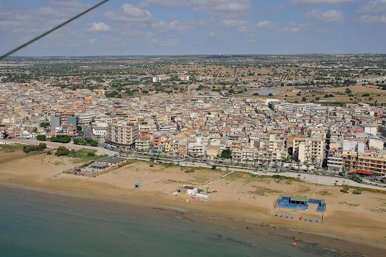Sabbia1 Casesicule, Apartment In The City Center And Beside The Main Square, Beach At 100 M, Wi-Fi 포쟐로